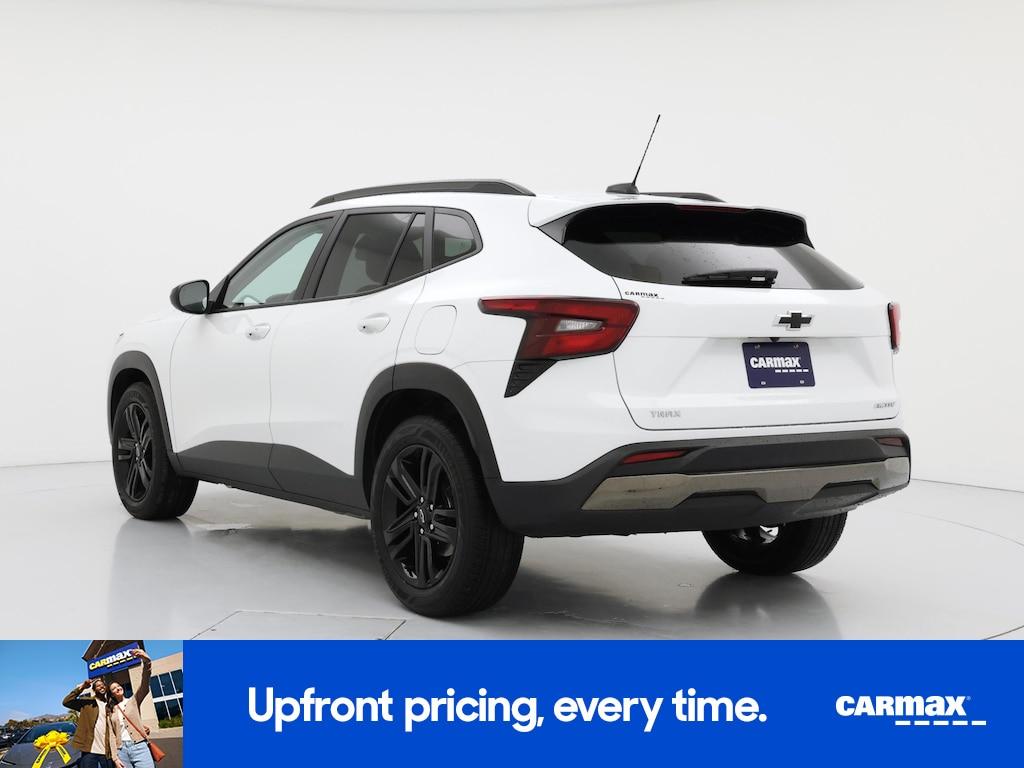used 2024 Chevrolet Trax car, priced at $23,998