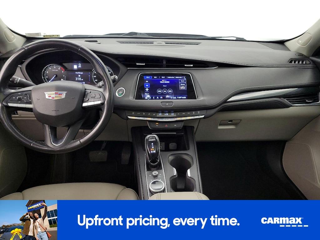 used 2020 Cadillac XT4 car, priced at $23,998