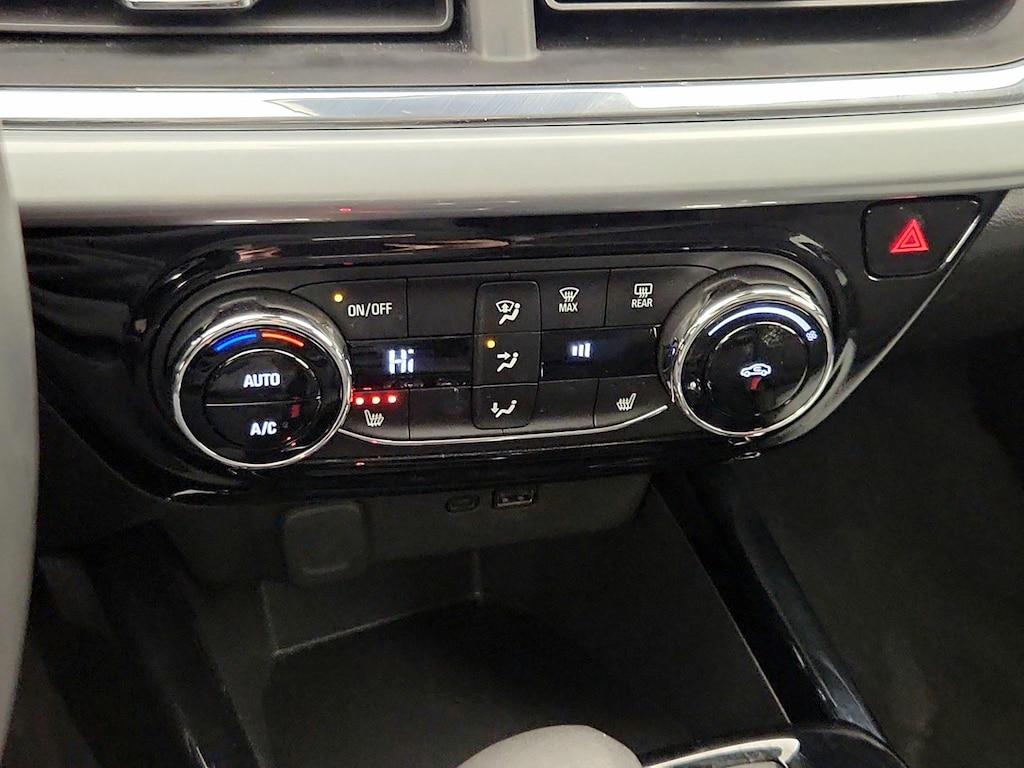 used 2025 Chevrolet Trax car, priced at $21,998