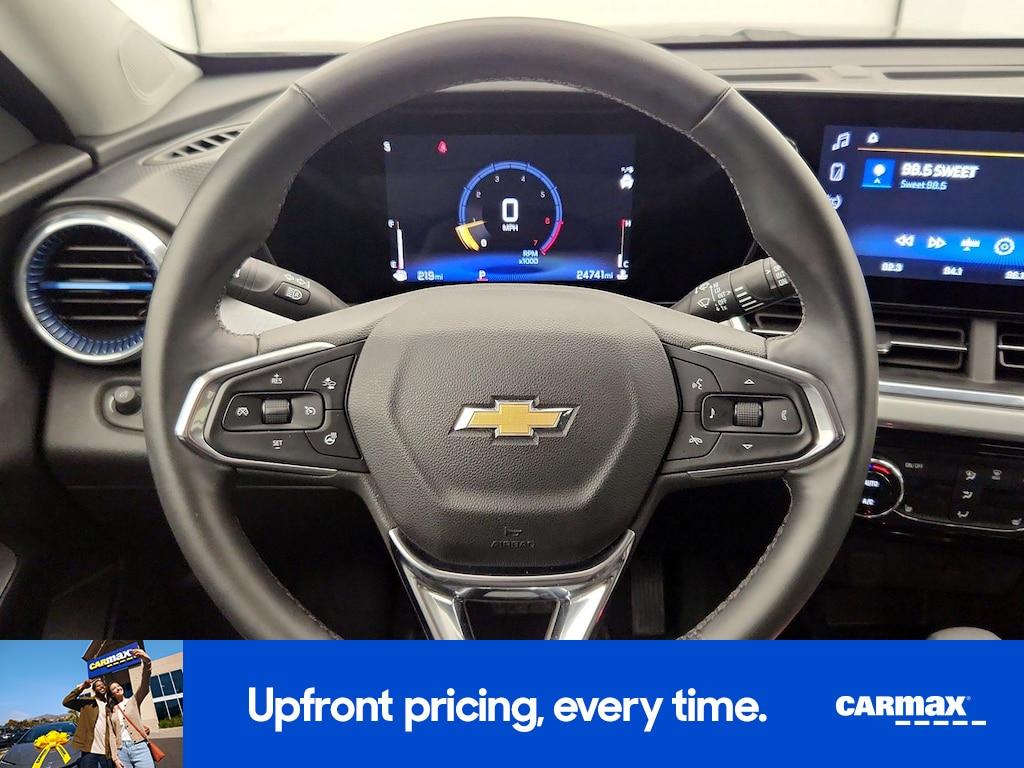 used 2025 Chevrolet Trax car, priced at $21,998