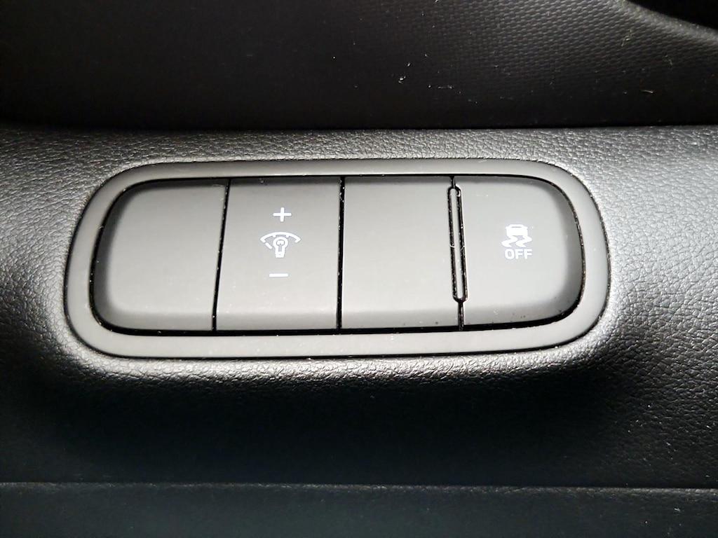 used 2023 Hyundai Venue car, priced at $18,998