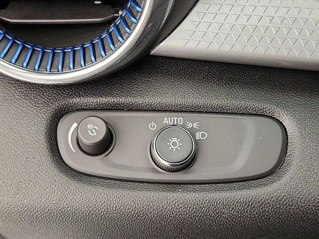 used 2025 Chevrolet Trax car, priced at $21,998