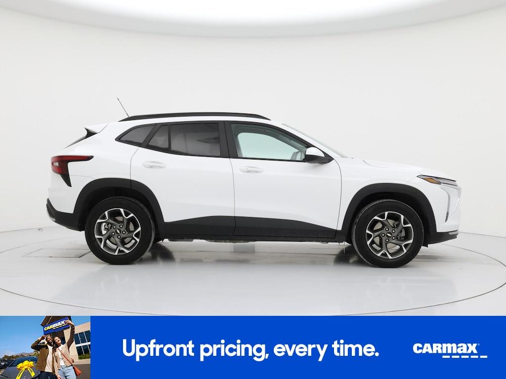 used 2025 Chevrolet Trax car, priced at $21,998