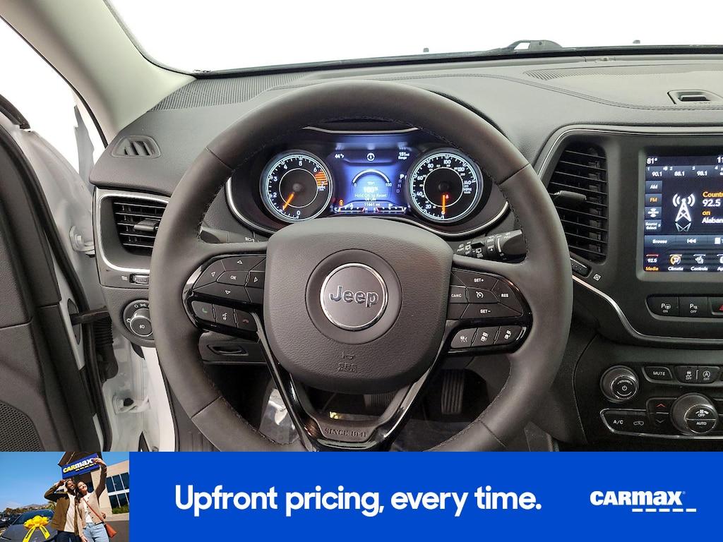used 2023 Jeep Cherokee car, priced at $26,998
