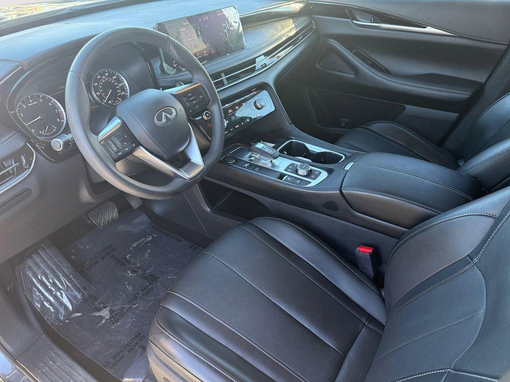 used 2025 INFINITI QX60 car, priced at $37,995