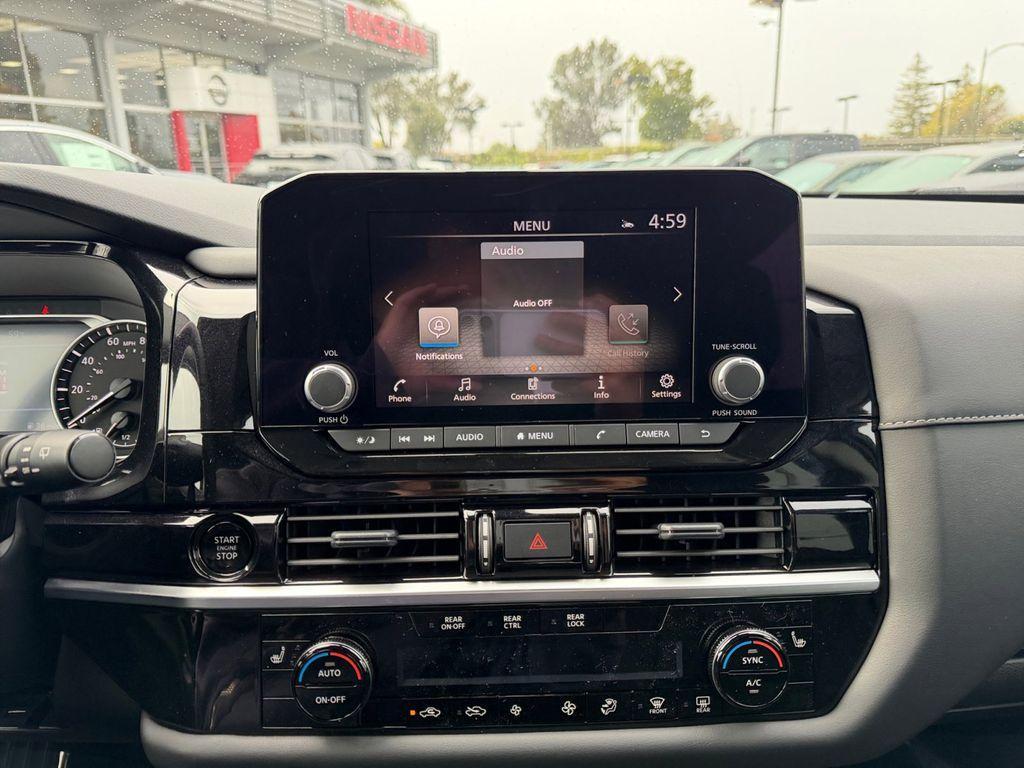 new 2025 Nissan Pathfinder car, priced at $35,338