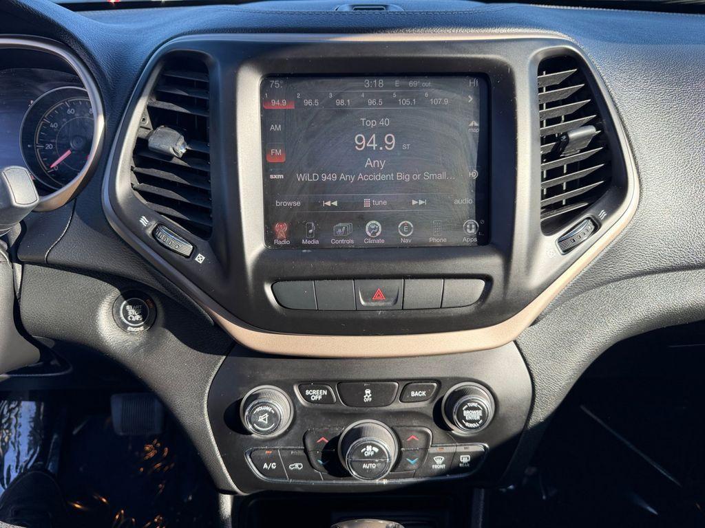 used 2014 Jeep Cherokee car, priced at $9,999