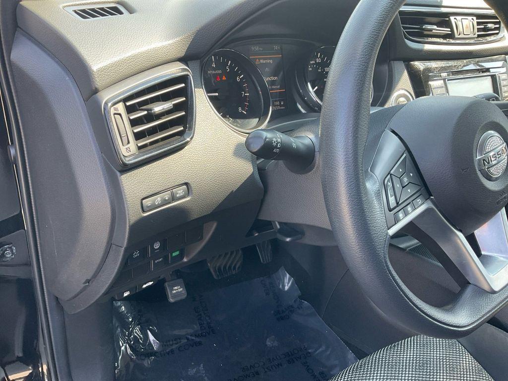 used 2020 Nissan Rogue Sport car, priced at $14,888
