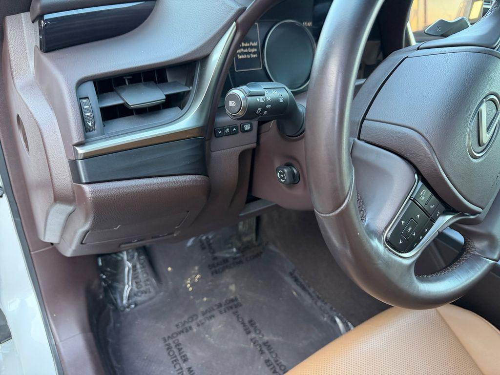 used 2019 Lexus ES 350 car, priced at $29,800