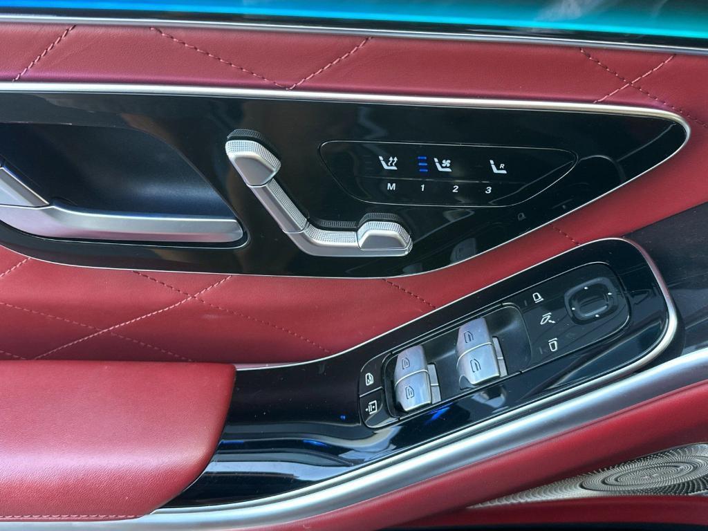 used 2022 Mercedes-Benz S-Class car, priced at $61,995