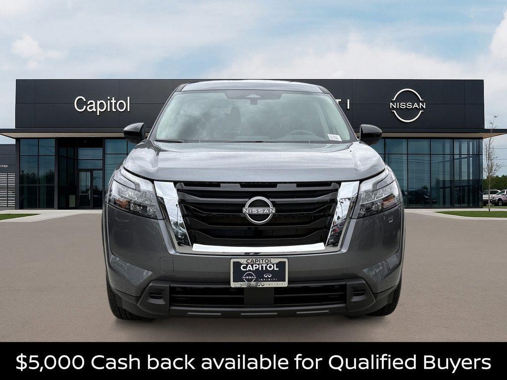 new 2025 Nissan Pathfinder car, priced at $31,962