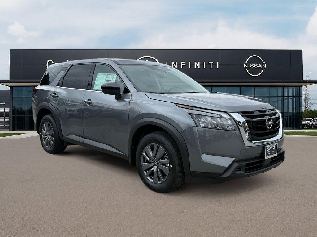 new 2025 Nissan Pathfinder car, priced at $31,962