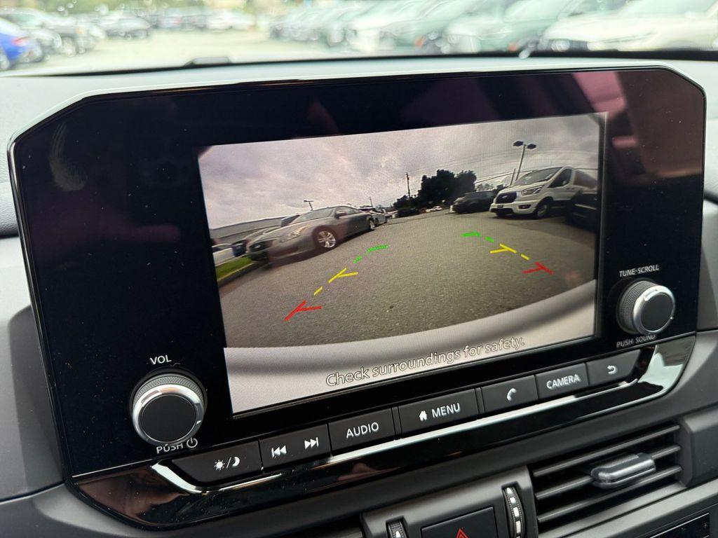 new 2025 Nissan Pathfinder car, priced at $31,962