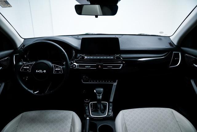 used 2023 Kia Seltos car, priced at $22,995