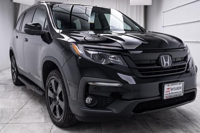 used 2022 Honda Pilot car, priced at $29,900