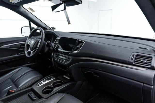 used 2022 Honda Pilot car, priced at $27,900