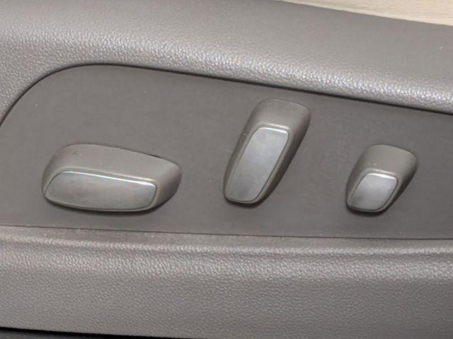 used 2019 Cadillac XT5 car, priced at $20,103