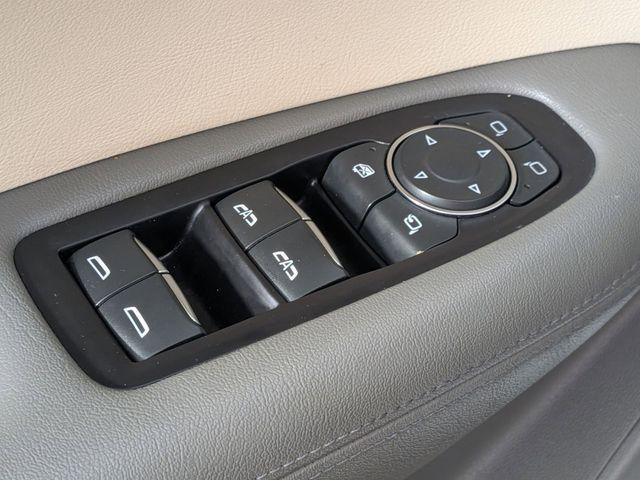 used 2019 Cadillac XT5 car, priced at $20,103