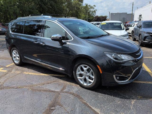 used 2020 Chrysler Pacifica car, priced at $23,033