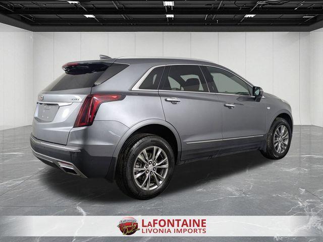 used 2022 Cadillac XT5 car, priced at $25,028