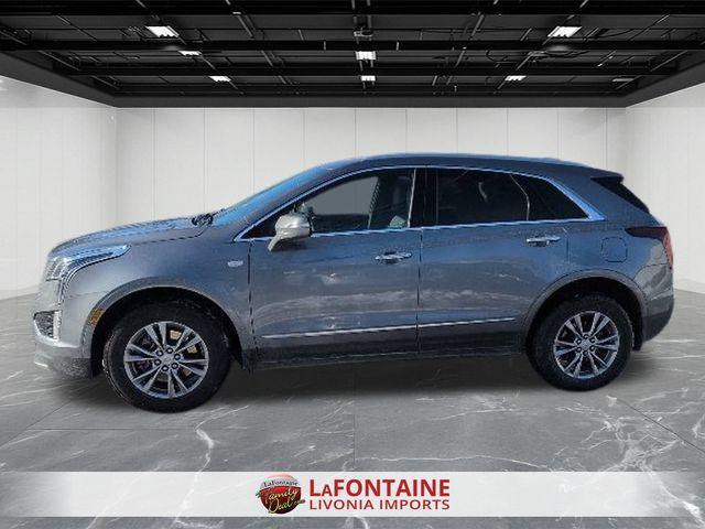 used 2022 Cadillac XT5 car, priced at $25,028