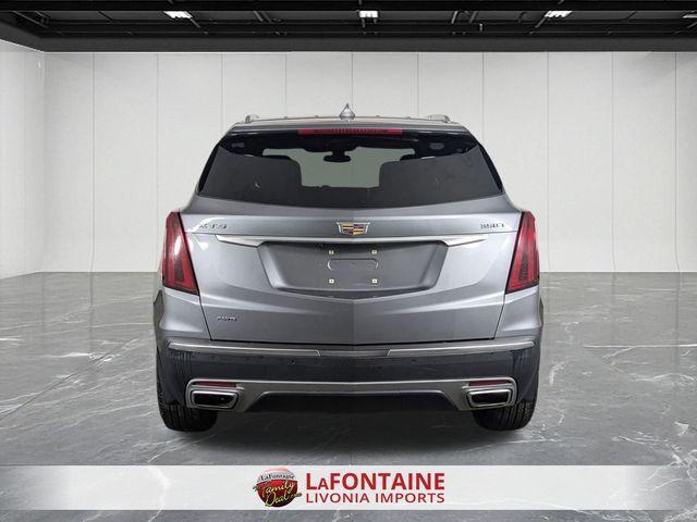 used 2022 Cadillac XT5 car, priced at $25,028