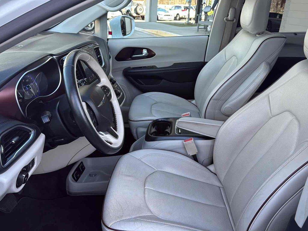 used 2018 Chrysler Pacifica car, priced at $17,995