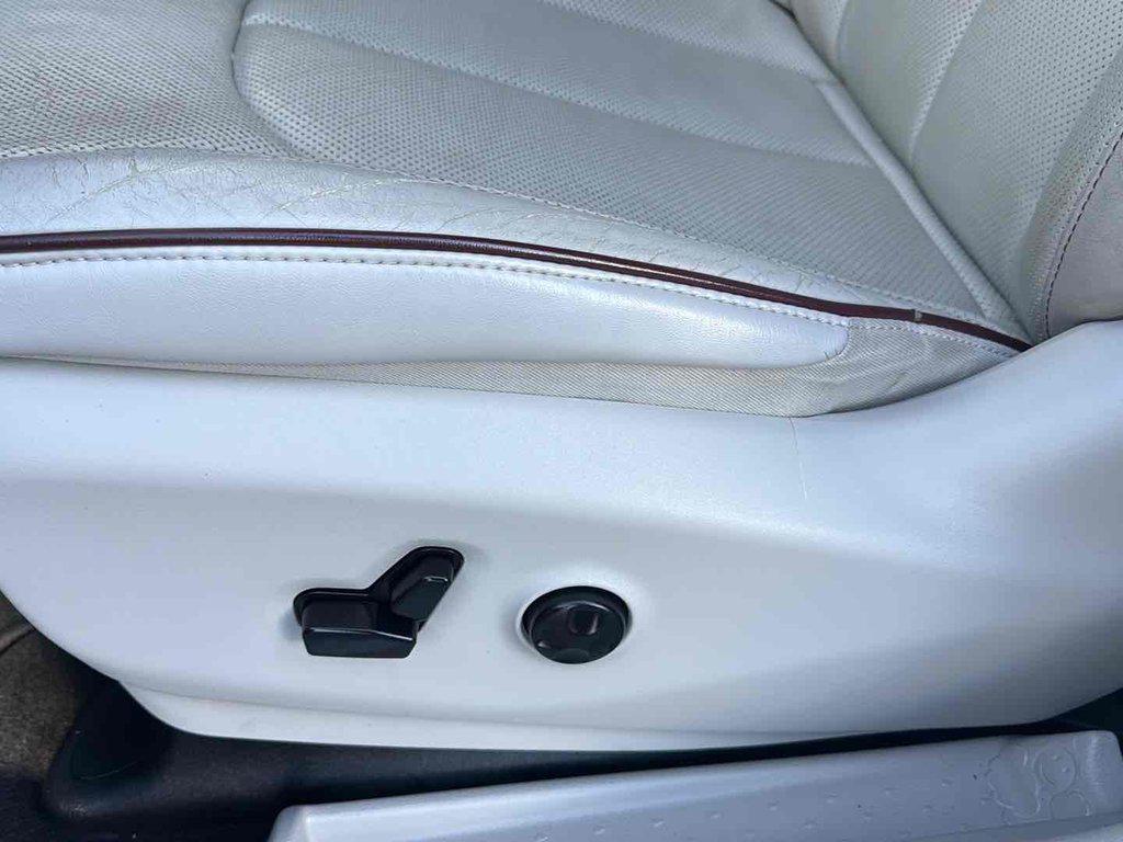 used 2018 Chrysler Pacifica car, priced at $17,995