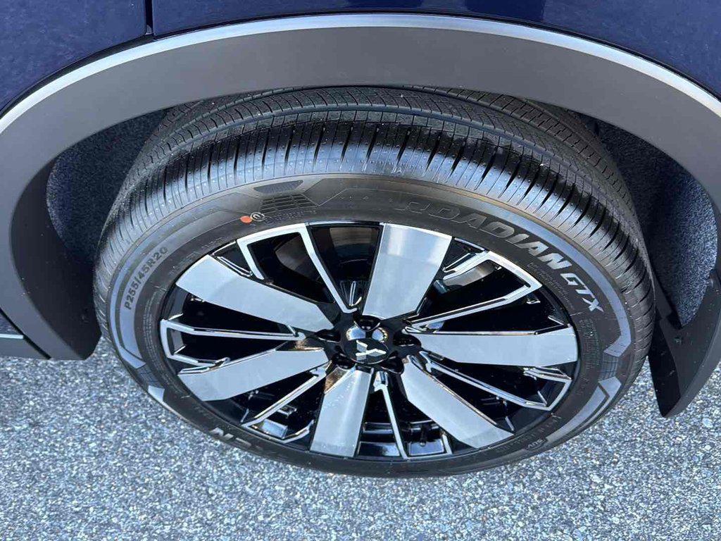 new 2026 Mitsubishi Outlander car, priced at $39,115