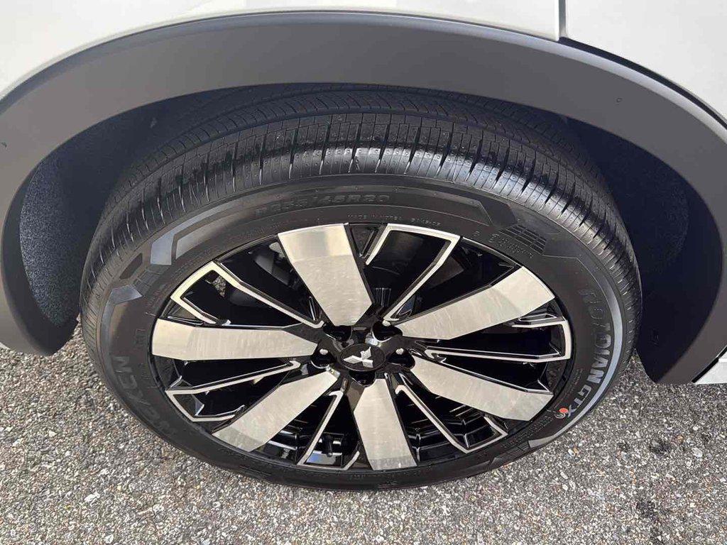 new 2026 Mitsubishi Outlander car, priced at $44,975