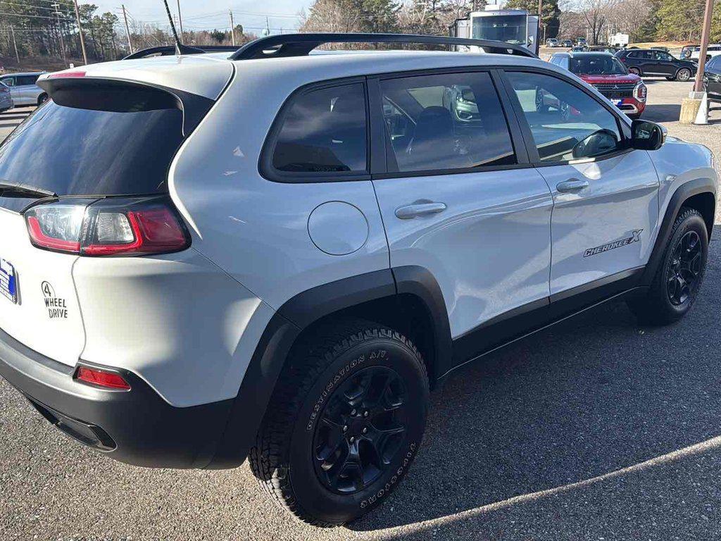used 2022 Jeep Cherokee car, priced at $24,995