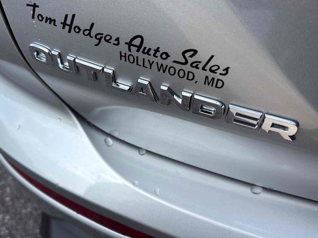 new 2026 Mitsubishi Outlander car, priced at $32,050