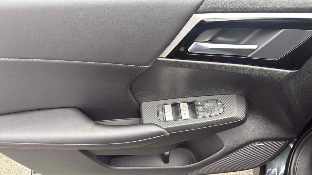 new 2025 Mitsubishi Outlander car, priced at $37,960