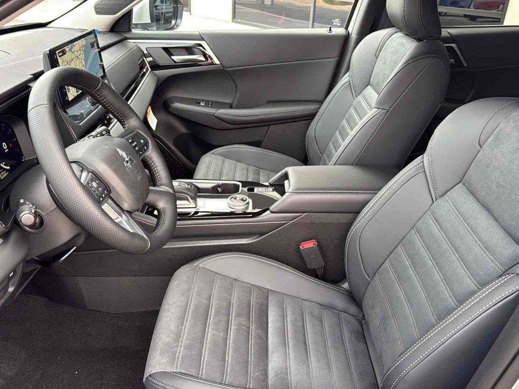 new 2026 Mitsubishi Outlander car, priced at $42,355