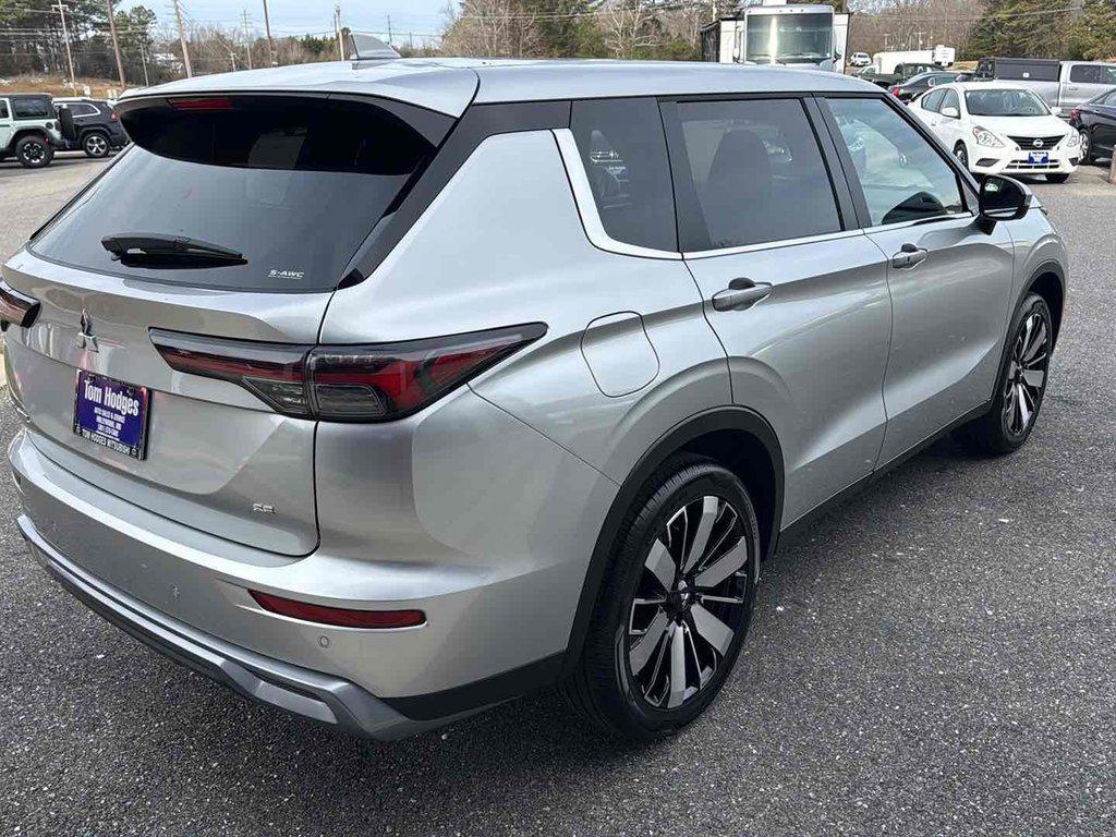 new 2026 Mitsubishi Outlander car, priced at $42,355