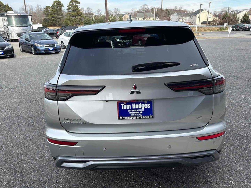 new 2026 Mitsubishi Outlander car, priced at $42,355