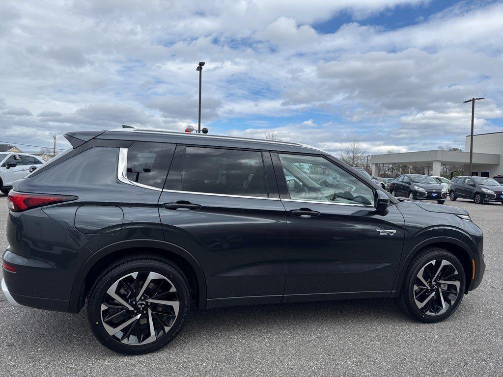 new 2025 Mitsubishi Outlander PHEV car, priced at $48,310