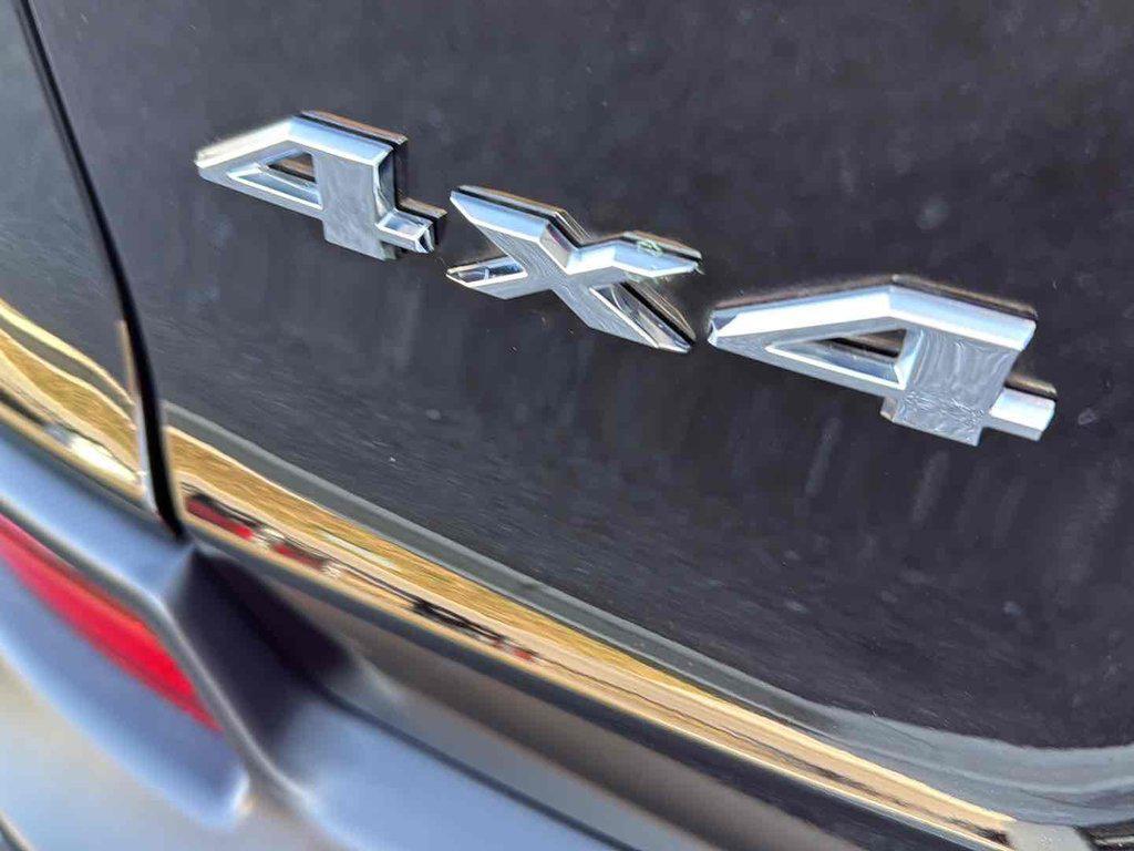 used 2022 Jeep Cherokee car, priced at $27,495