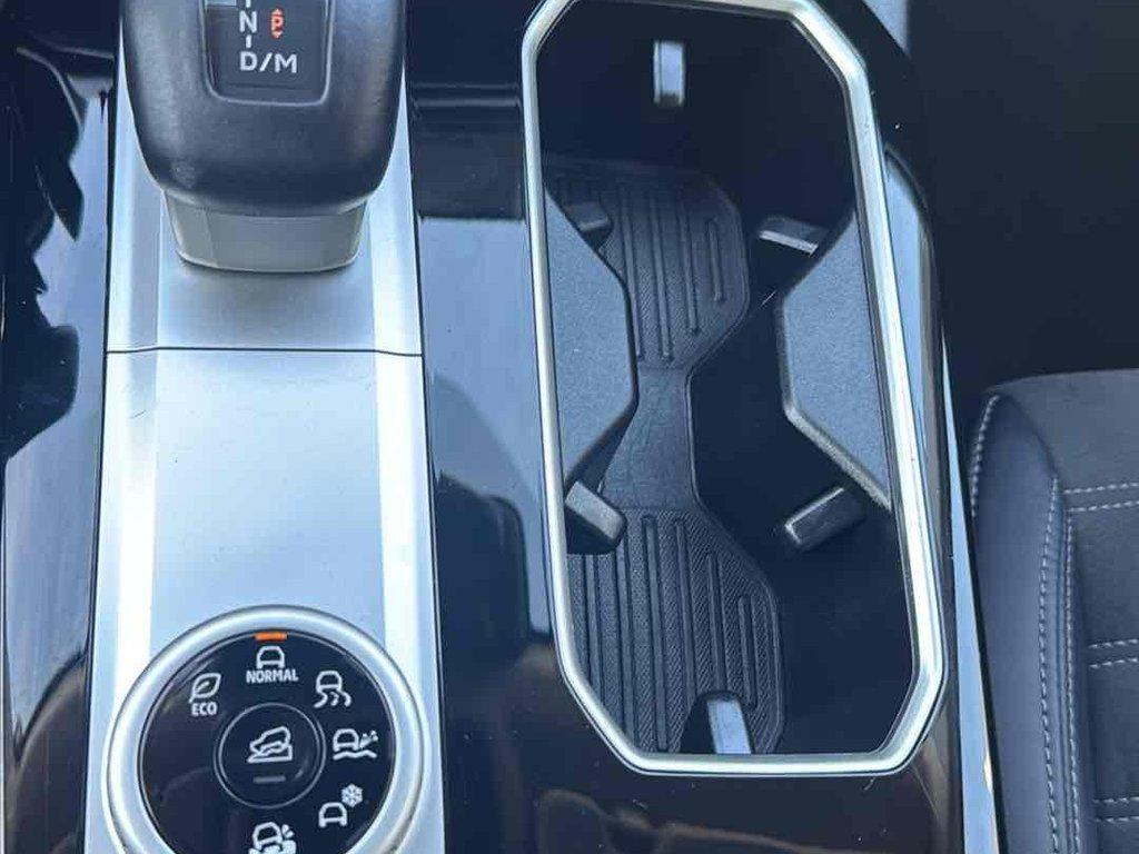 used 2025 Mitsubishi Outlander car, priced at $29,995