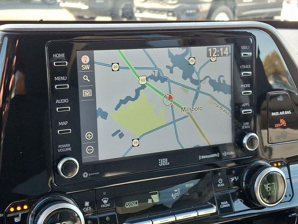 used 2020 Toyota Highlander car, priced at $28,300