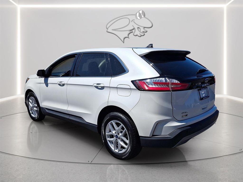 used 2021 Ford Edge car, priced at $20,000