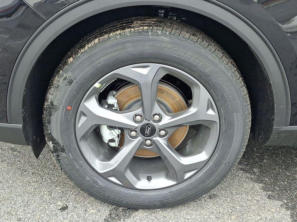 new 2026 Ford Escape car, priced at $30,087