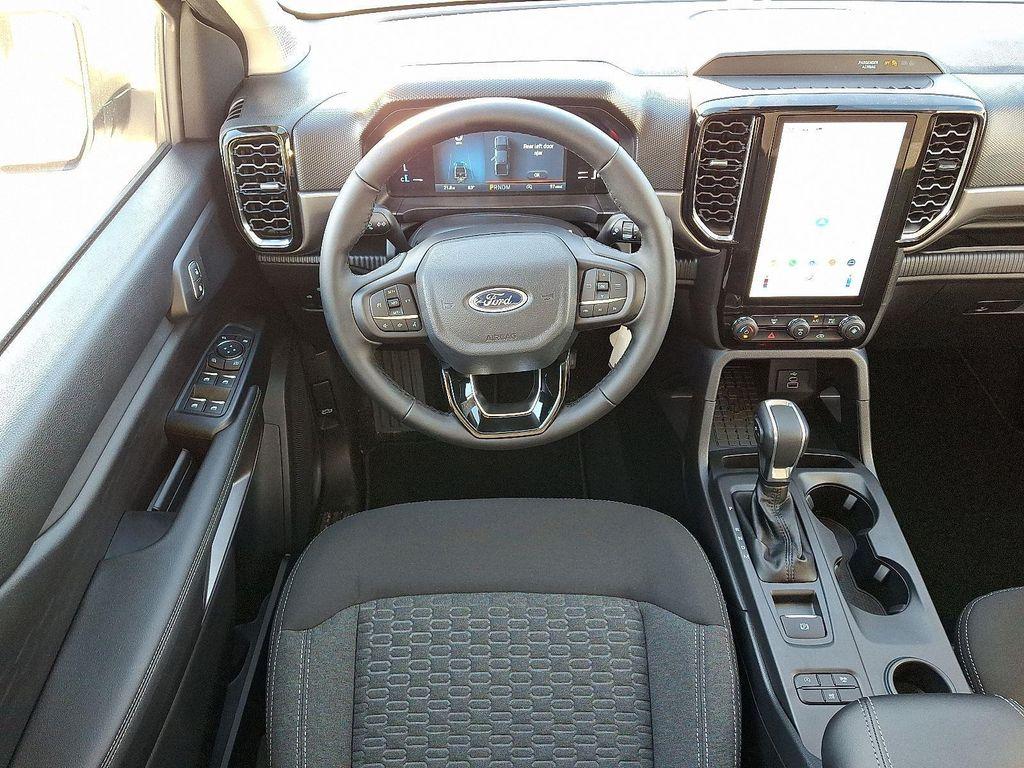 new 2025 Ford Ranger car, priced at $33,976