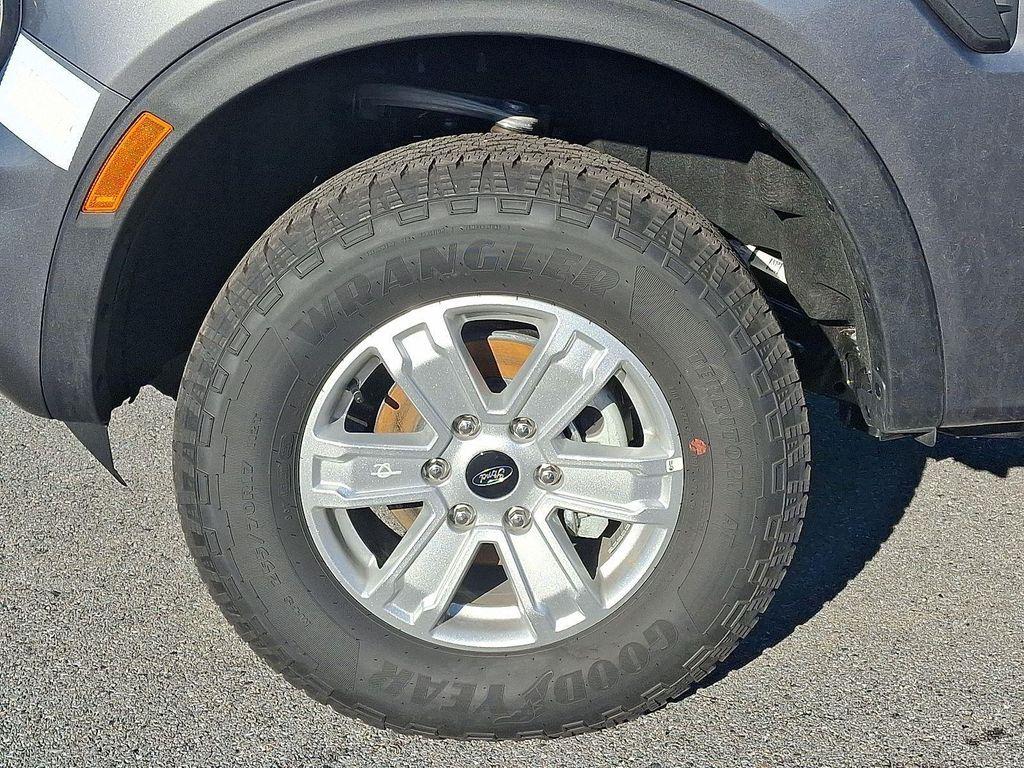 new 2025 Ford Ranger car, priced at $35,275
