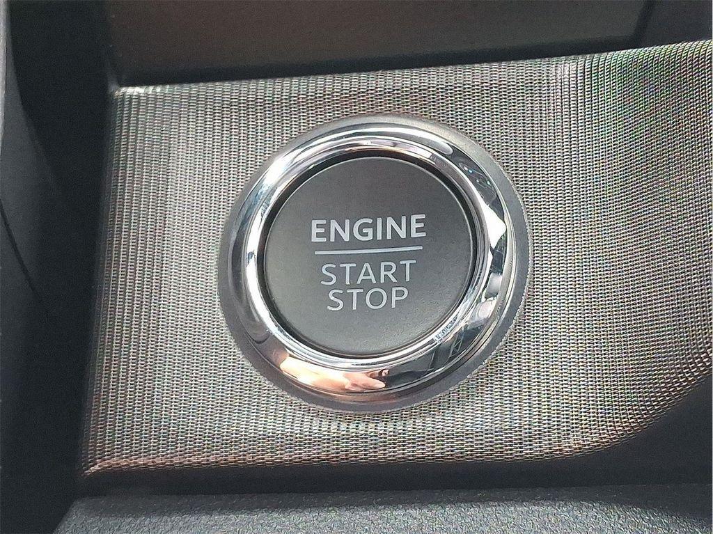 new 2025 Ford F-350 car, priced at $89,871