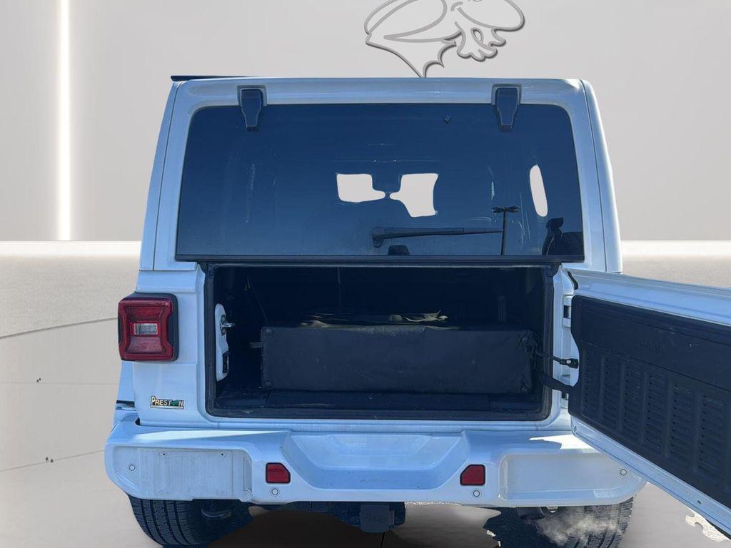 used 2022 Jeep Wrangler Unlimited car, priced at $36,000