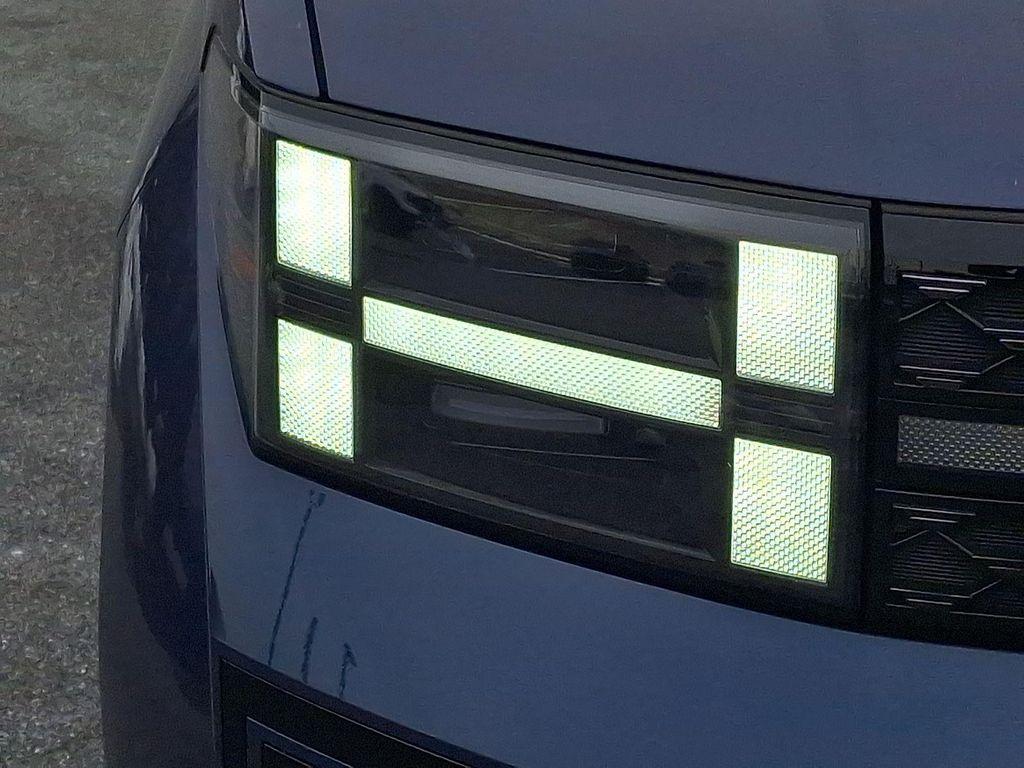 used 2025 Hyundai SANTA FE HEV car, priced at $41,000