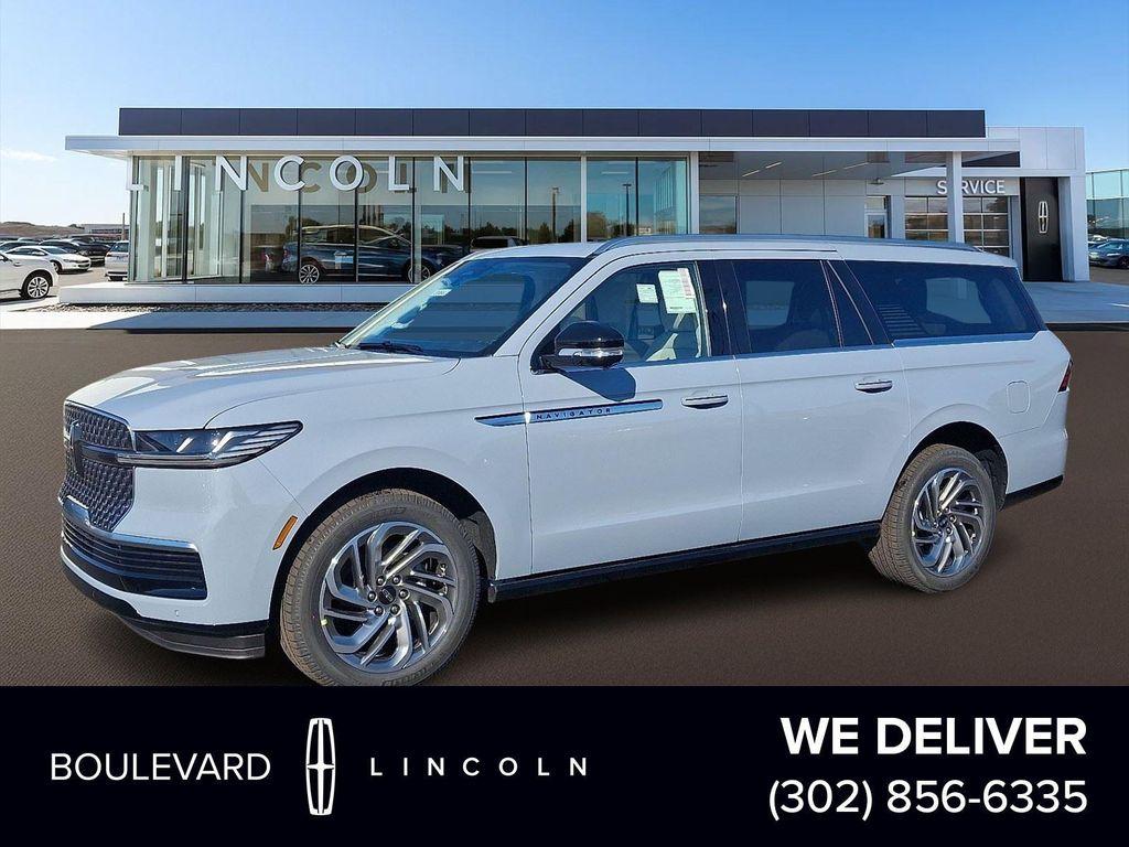 new 2025 Lincoln Navigator car, priced at $102,032