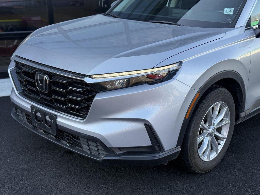 used 2024 Honda CR-V car, priced at $31,000