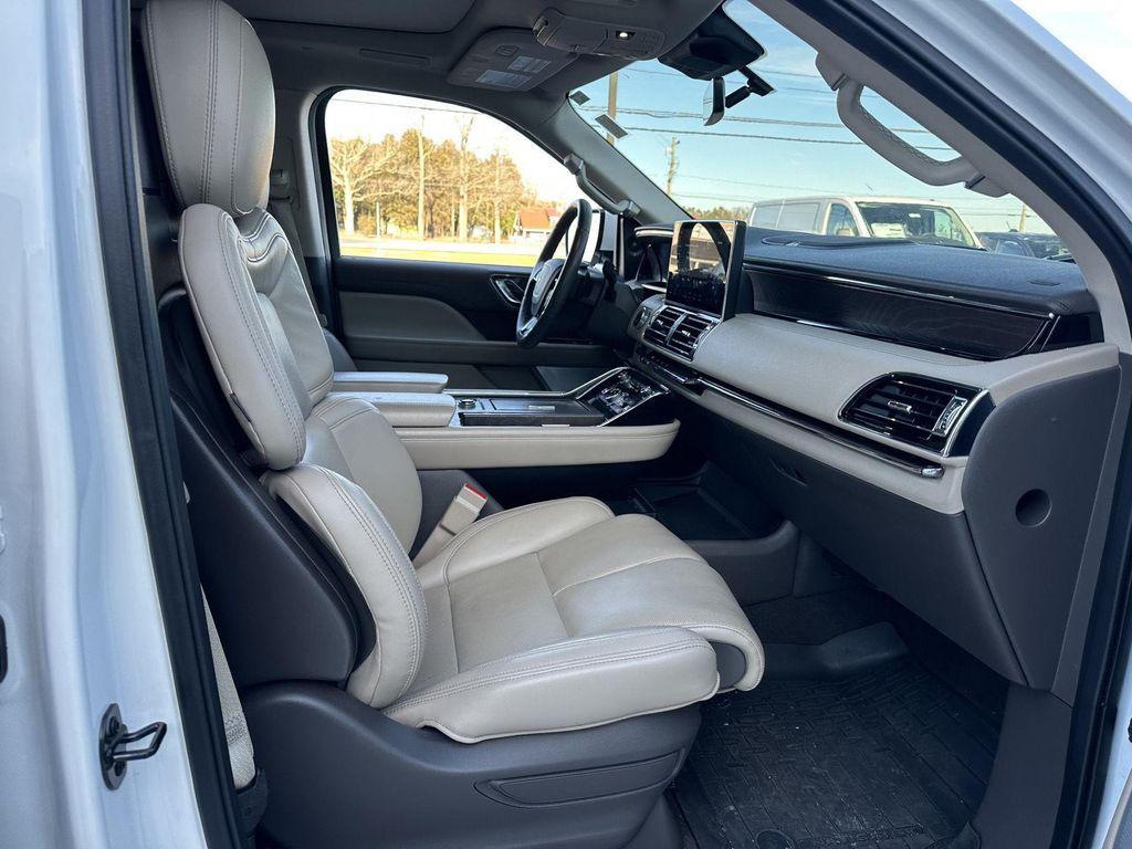 used 2023 Lincoln Navigator car, priced at $64,624